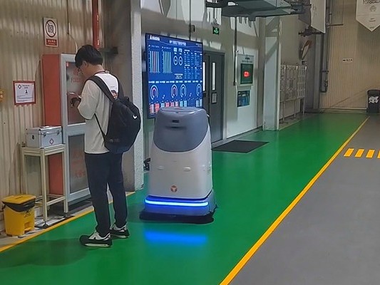 “老頭樂”上不了高速，坦力車間智能洗地車卻能“暢行”車間清潔路