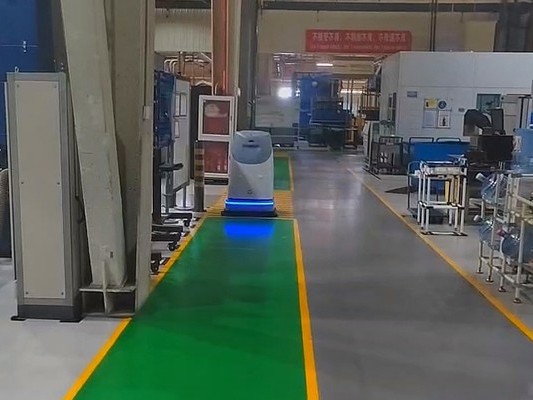 當(dāng)方便面賣不動時，?坦力工業(yè)用智能掃地機(jī)正在悄悄走紅