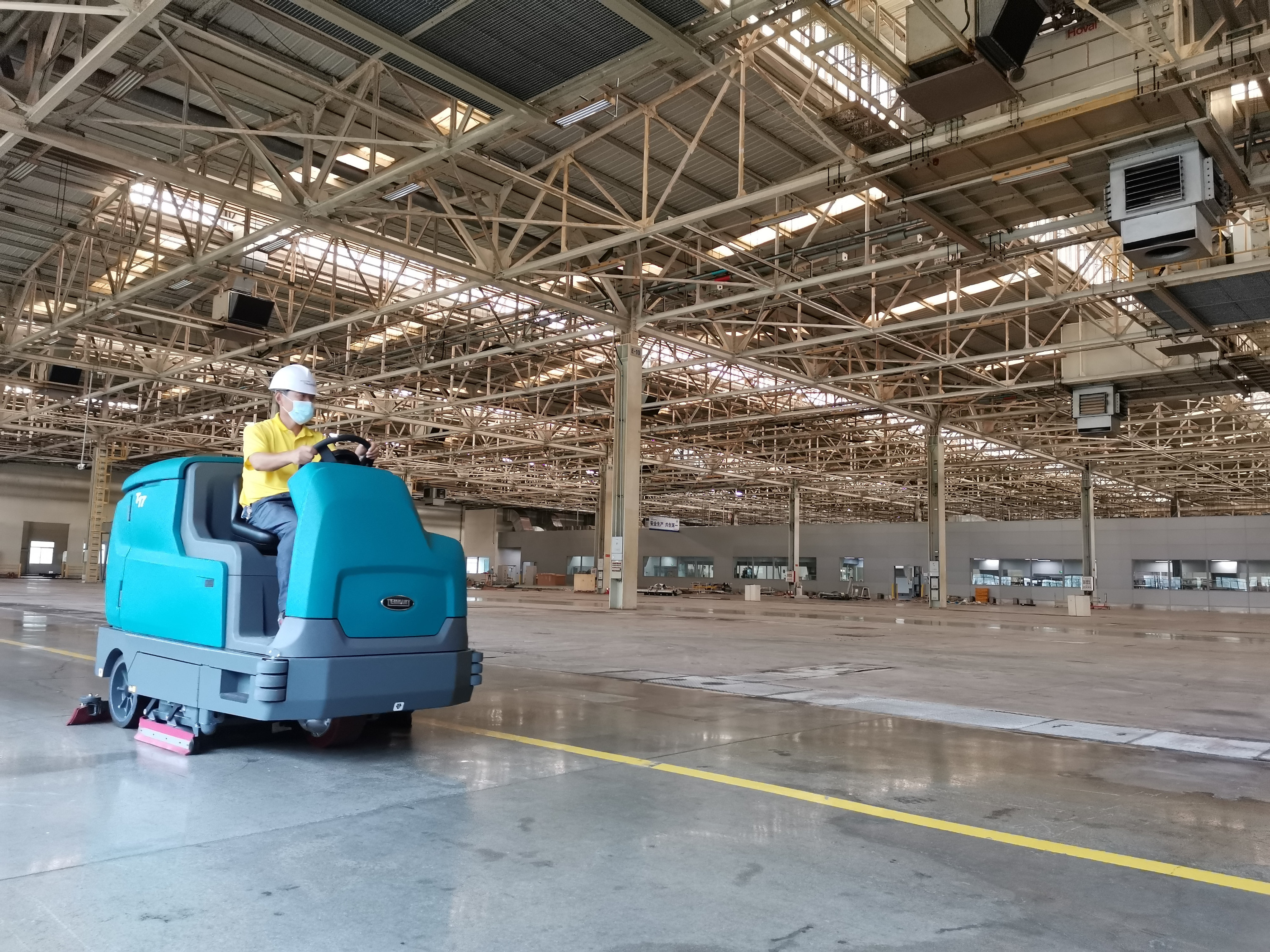 不同工廠適合用什么類型的洗地機？