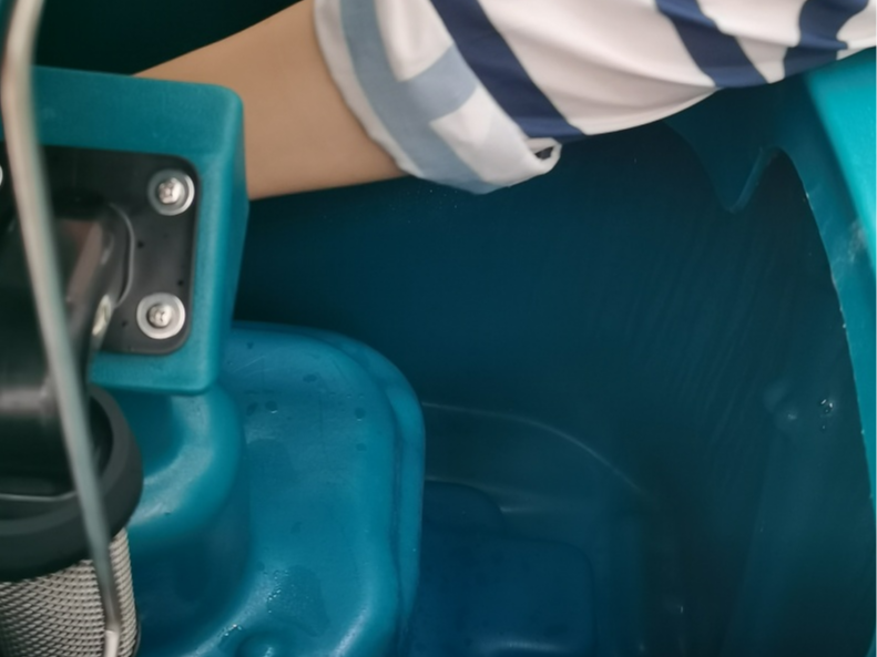 洗地機(jī)污水箱如何清洗？