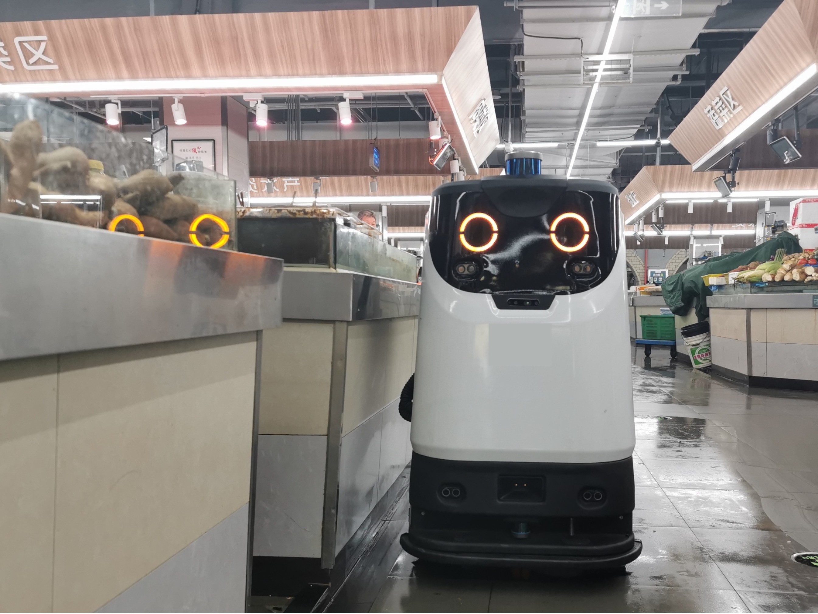 山姆山東拓局：地面清潔成運營關鍵，坦力洗地機攜 “硬實力” 護航